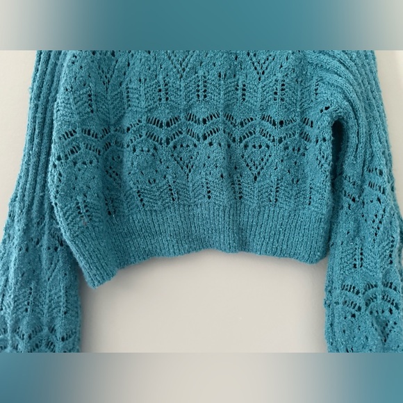 Dreamers by Debut Women’s Size S Turquoise Cropped Cardigan Sweater Soft Knit - Picture 10 of 13
